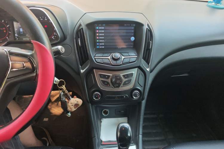 Used Chery Arrizo 5 2016 1.5L CVT Trendsetting Edition Audio And AC Panel