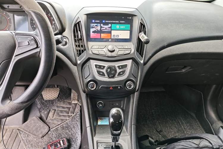 Used Chery Arrizo 5 2016 1.5L CVT Luxury Edition Audio And AC Panel
