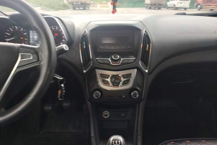 Used Chery Arrizo 5 2016 1.5L Manual Lingchao Edition Audio And AC Panel