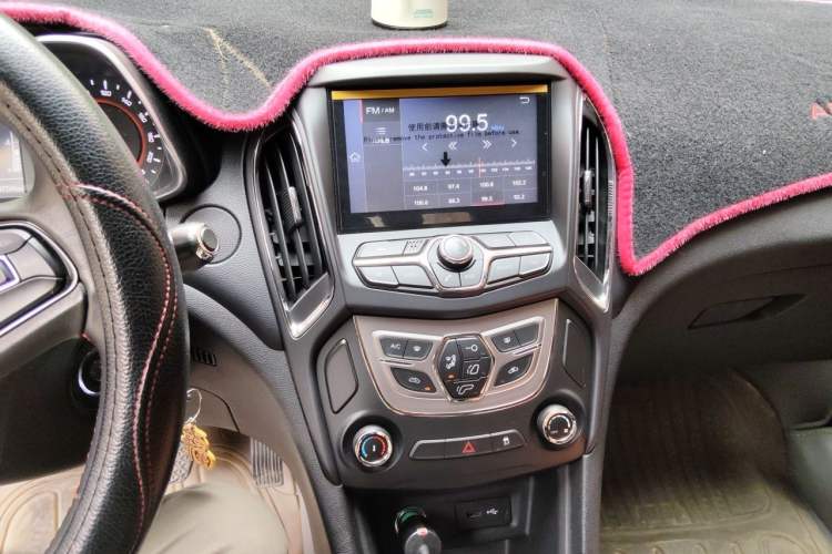 Used Chery Arrizo 5 2016 1.5L CVT Lingrui Edition Audio And AC Panel