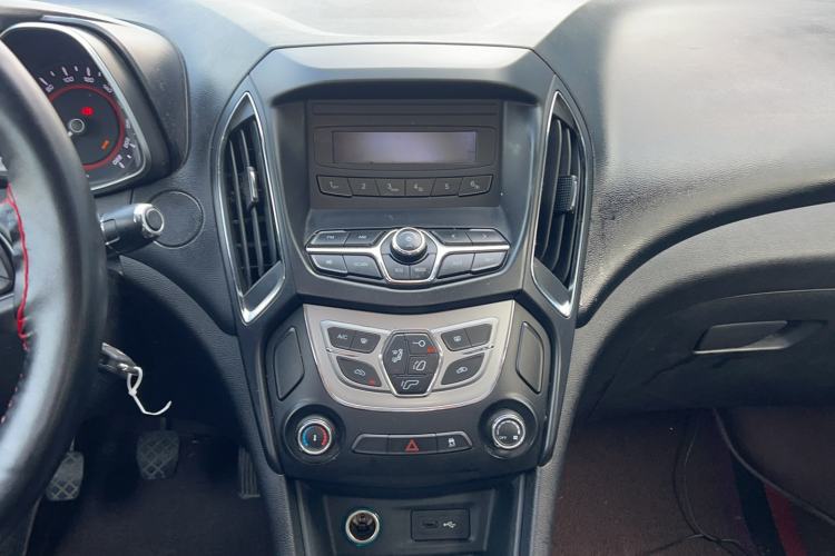 Used Chery Arrizo 5 2016 1.5L Manual Lingchao Edition Audio And AC Panel