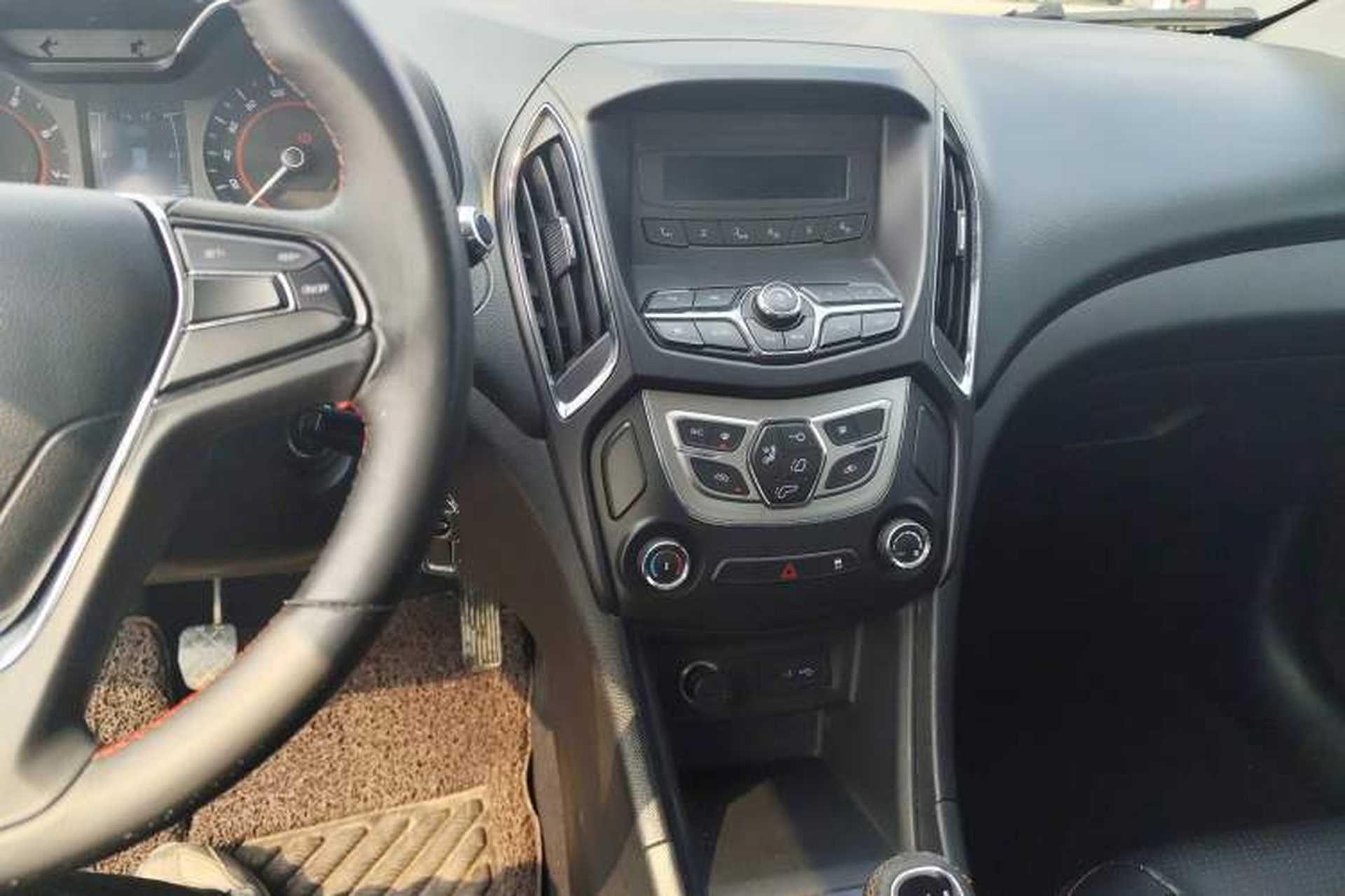 Used Chery Arrizo 5 2016 1.5L Manual Lingchao Edition Audio And AC Panel