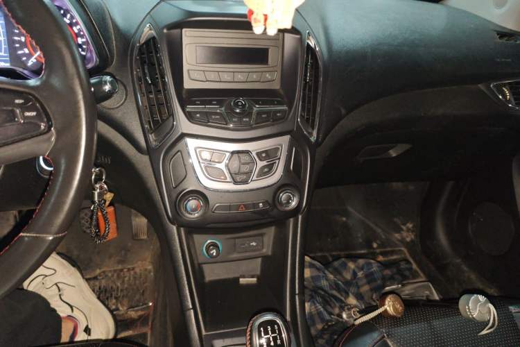 Used Chery Arrizo 5 2016 1.5L Manual Lingchao Edition Audio And AC Panel