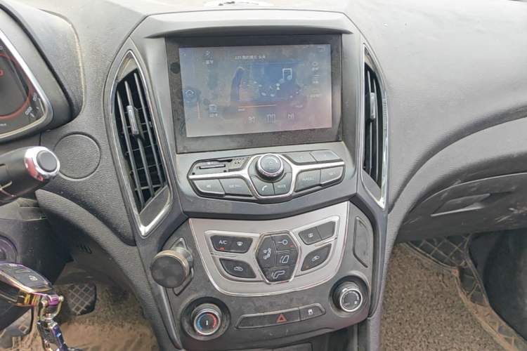 Used Chery Arrizo 5 2016 1.5L Manual Lingrui Edition Audio And AC Panel