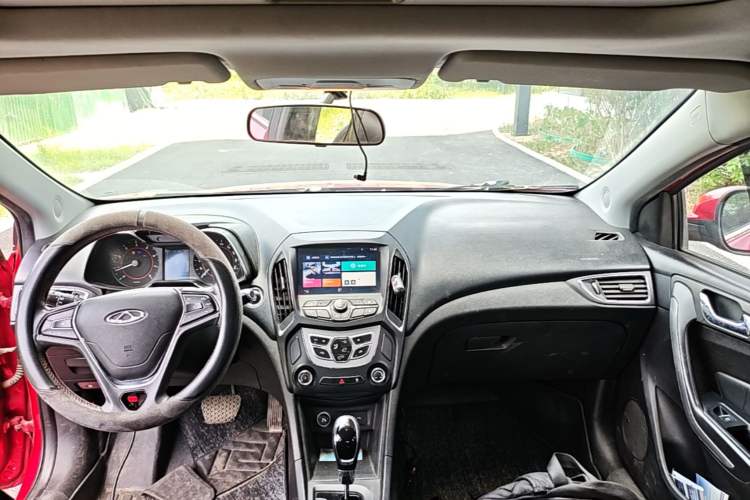 Used Chery Arrizo 5 2016 1.5L CVT Luxury Edition Center Console