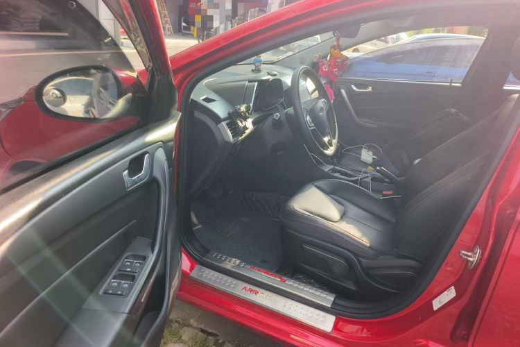 Used Chery Arrizo 5 2016 1.5L CVT Trendsetting Edition Driver Seat