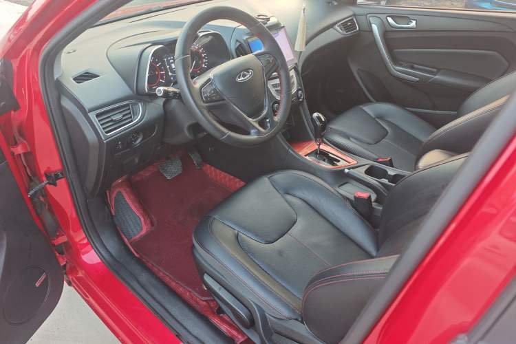 Used Chery Arrizo 5 2016 1.5L CVT Trendsetting Edition Driver Seat