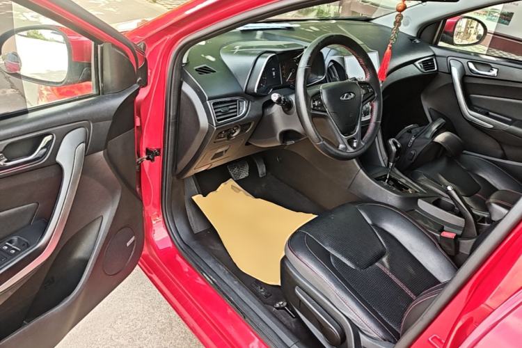 Used Chery Arrizo 5 2016 1.5L CVT Trendsetting Edition Driver Seat