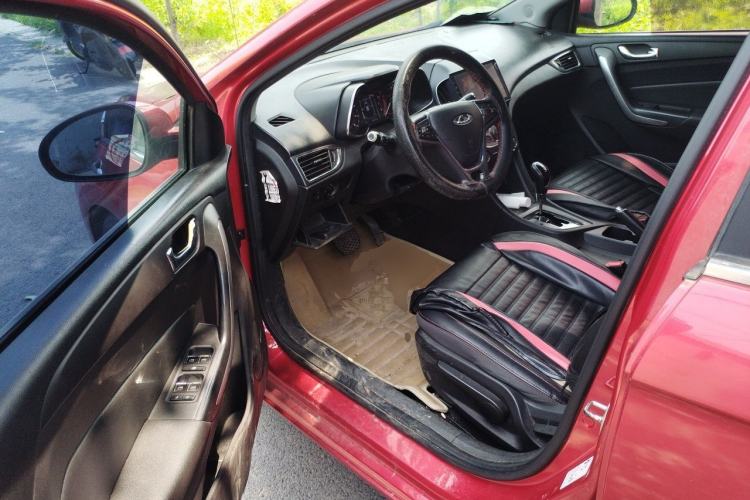 Used Chery Arrizo 5 2016 1.5L CVT Trendsetting Edition Driver Seat