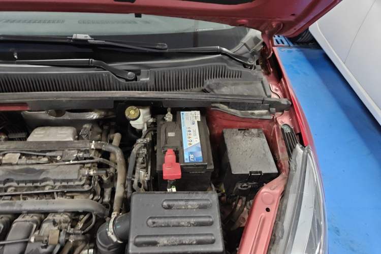 Used Chery Arrizo 5 2016 1.5L CVT Lingrui Edition Engine Bay Left