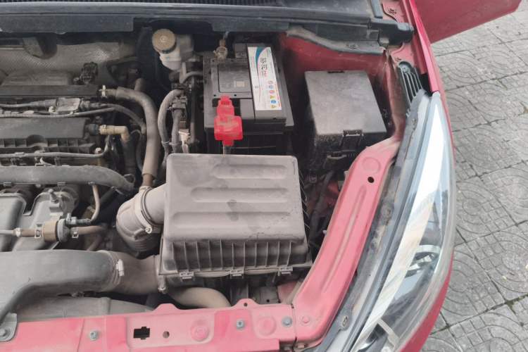 Used Chery Arrizo 5 2016 1.5L CVT Lingrui Edition Engine Bay Left