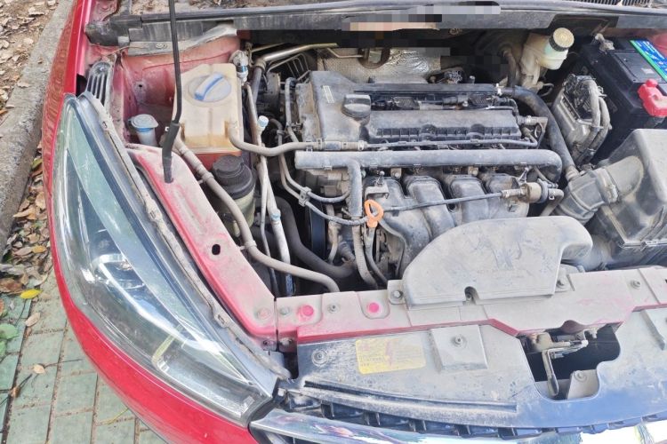 Used Chery Arrizo 5 2016 1.5L CVT Lingrui Edition Engine Bay Right