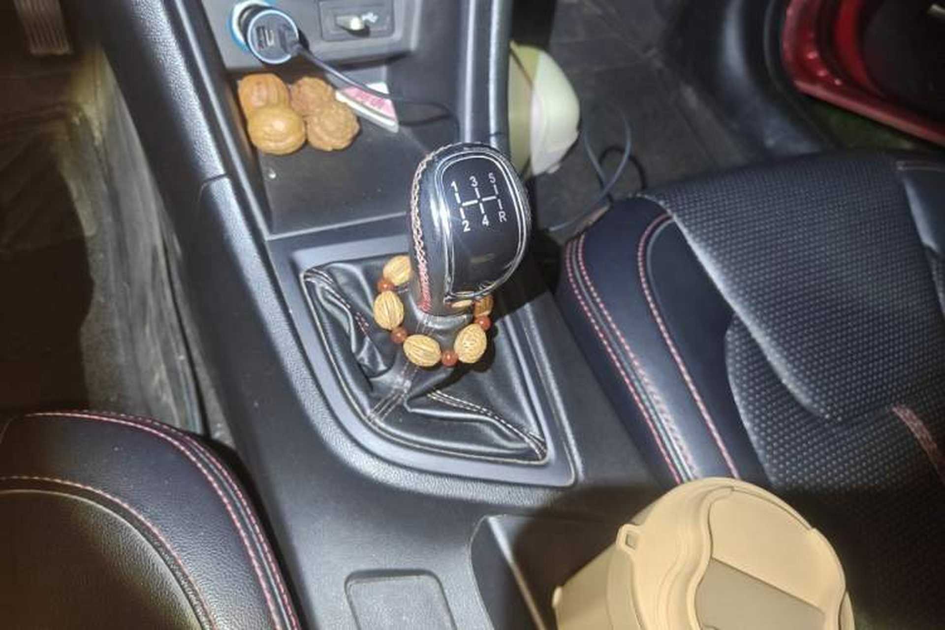 Used Chery Arrizo 5 2016 1.5L Manual Lingchao Edition Gear Lever