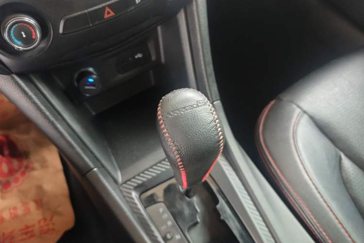 Used Chery Arrizo 5 2016 1.5L CVT Lingrui Edition Gear Lever