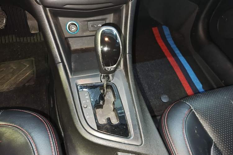 Used Chery Arrizo 5 2016 1.5L CVT Lingrui Edition Gear Lever