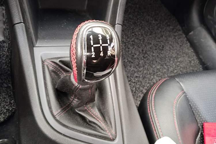 Used Chery Arrizo 5 2016 1.5L Manual Lingrui Edition Gear Lever