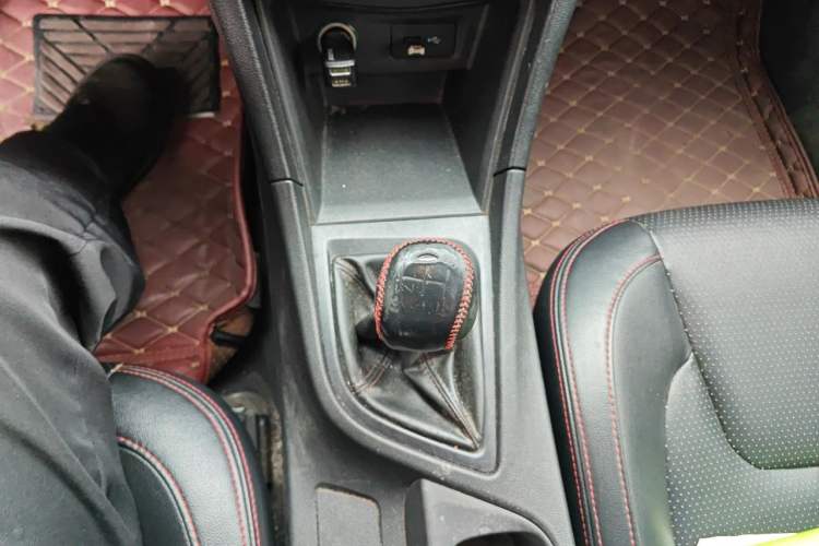 Used Chery Arrizo 5 2016 1.5L Manual Lingrui Edition Gear Lever
