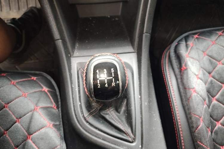 Used Chery Arrizo 5 2016 1.5L Manual Lingchao Edition Gear Lever