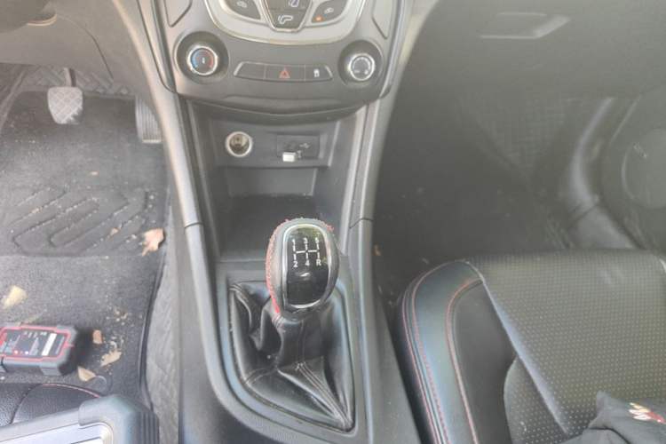 Used Chery Arrizo 5 2016 1.5L Manual Lingchao Edition Gear Lever
