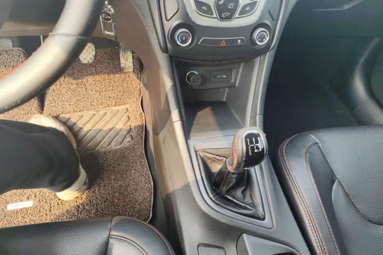 Used Chery Arrizo 5 2016 1.5L Manual Lingchao Edition Gear Lever