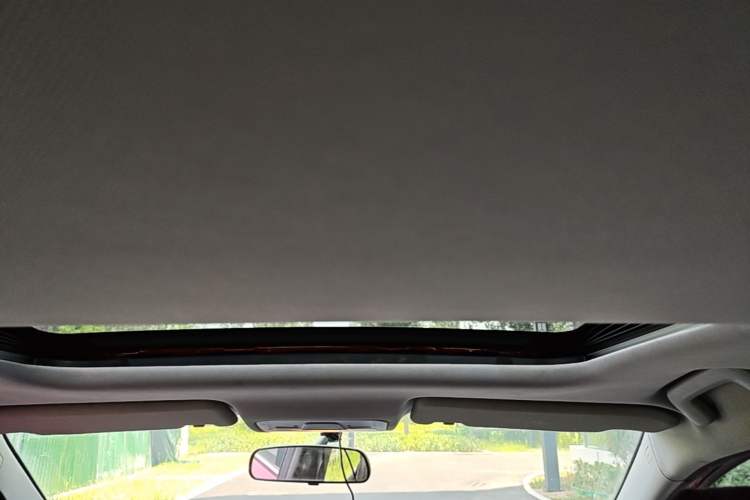 Used Chery Arrizo 5 2016 1.5L CVT Luxury Edition Headliner