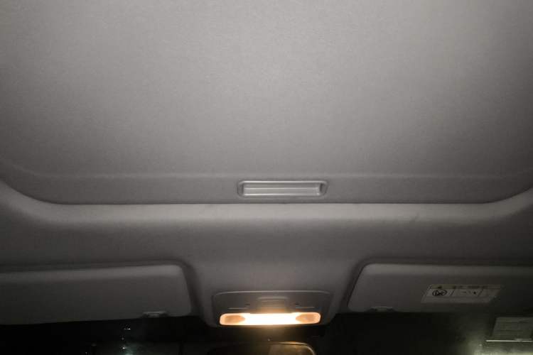 Used Chery Arrizo 5 2016 1.5L CVT Luxury Edition Headliner