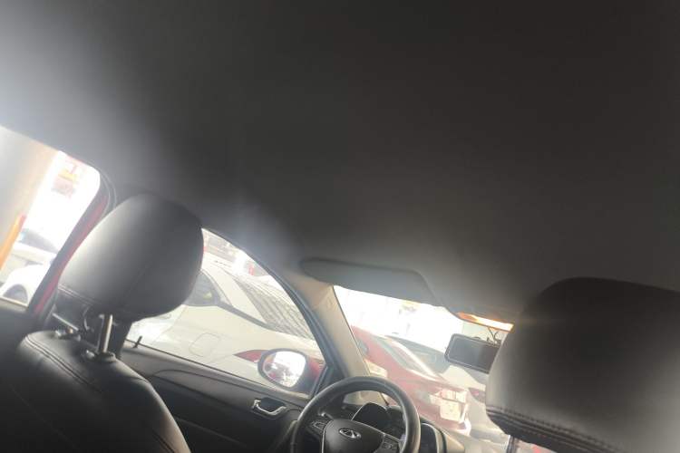 Used Chery Arrizo 5 2016 1.5L CVT Trendsetting Edition Headliner