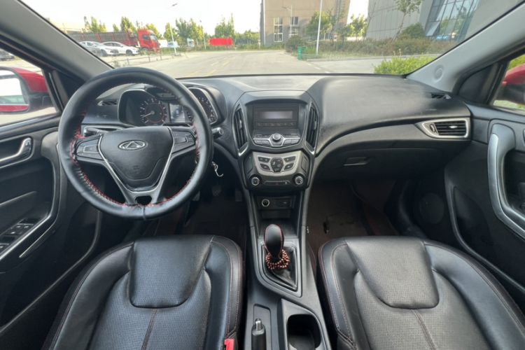 Used Chery Arrizo 5 2016 1.5L Manual Lingchao Edition Interior 2