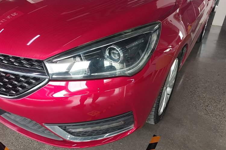 Used Chery Arrizo 5 2016 1.5L CVT Trendsetting Edition Left Front Headlight