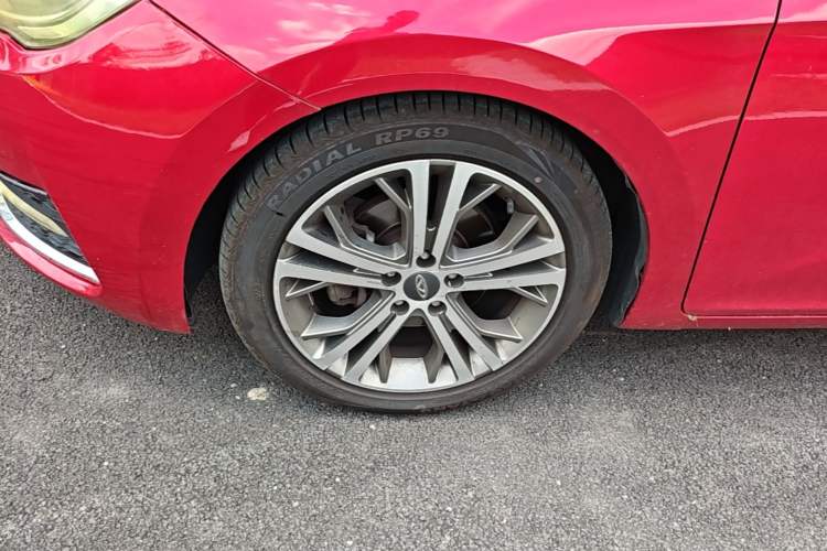 Used Chery Arrizo 5 2016 1.5L CVT Luxury Edition Left Front Wheel Hub