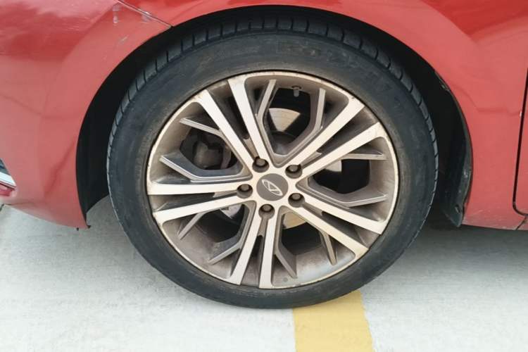 Used Chery Arrizo 5 2016 1.5L CVT Luxury Edition Left Front Wheel Hub