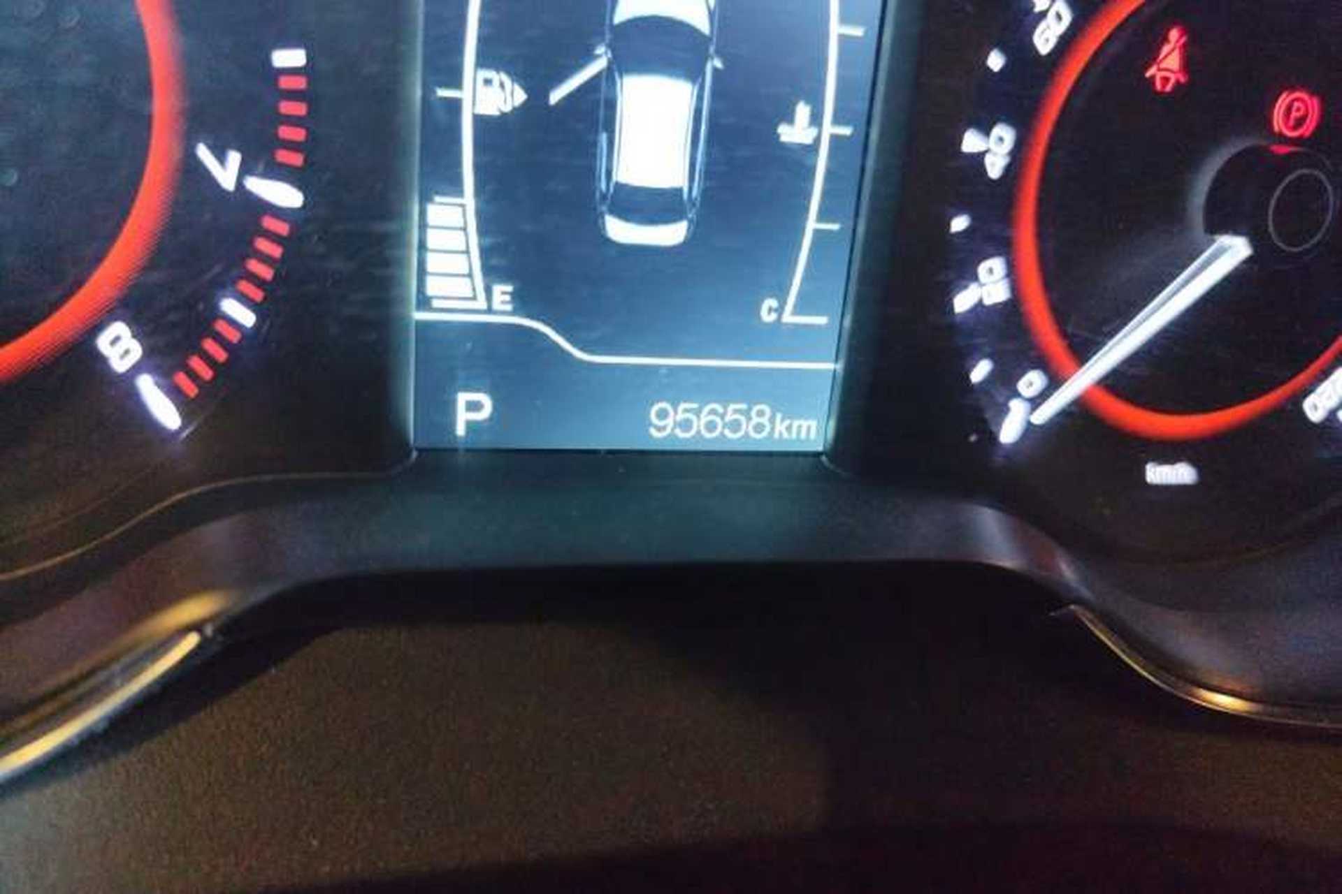Used Chery Arrizo 5 2016 1.5L CVT Trendsetting Edition Odometer Close Up