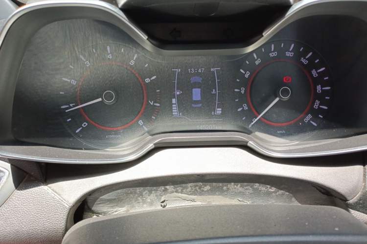 Used Chery Arrizo 5 2016 1.5L Manual Lingchao Edition Odometer Close Up