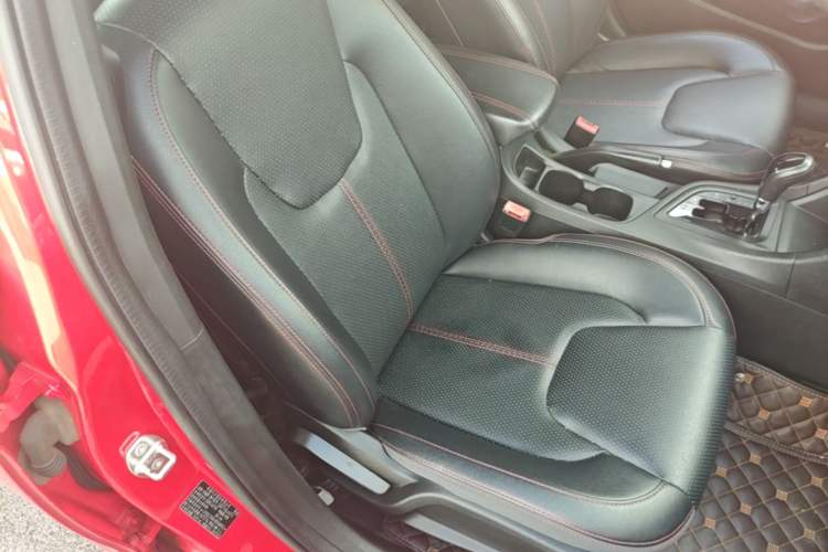 Used Chery Arrizo 5 2016 1.5L CVT Trendsetting Edition Right Front Seat