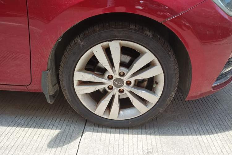 Used Chery Arrizo 5 2016 1.5L Manual Lingchao Edition Right Front Wheel Hub