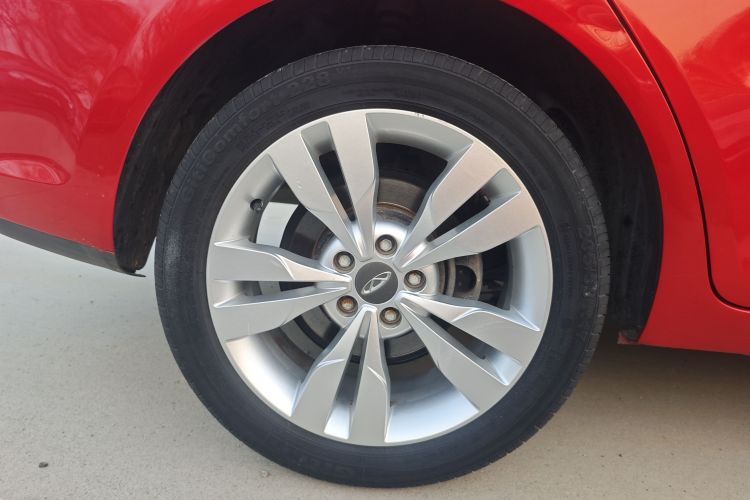 Used Chery Arrizo 5 2016 1.5L CVT Trendsetting Edition Right Rear Wheel Hub