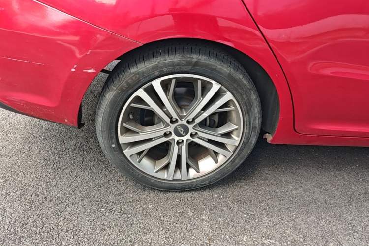 Used Chery Arrizo 5 2016 1.5L CVT Luxury Edition Right Rear Wheel Hub