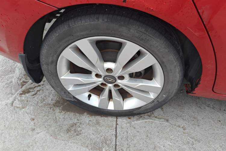Used Chery Arrizo 5 2016 1.5L CVT Trendsetting Edition Right Rear Wheel Hub