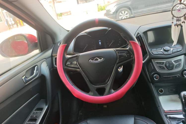 Used Chery Arrizo 5 2016 1.5L CVT Trendsetting Edition Steering Wheel