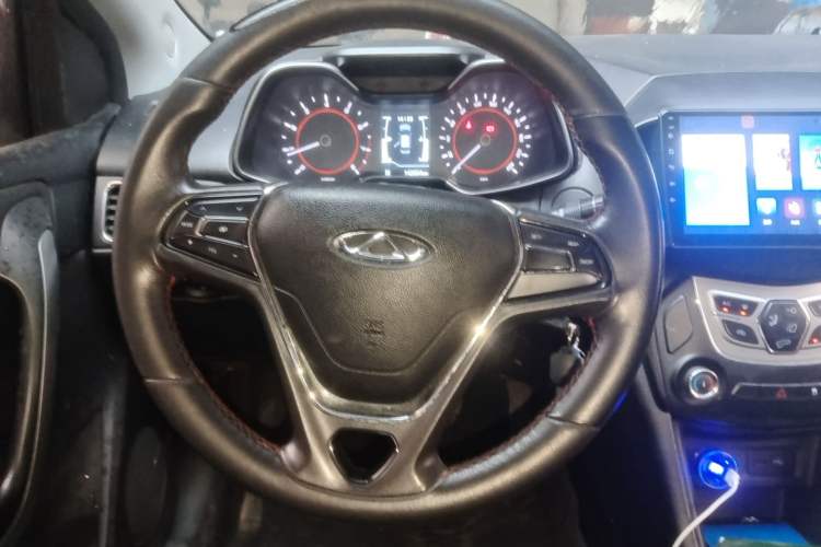 Used Chery Arrizo 5 2016 1.5L CVT Trendsetting Edition Steering Wheel
