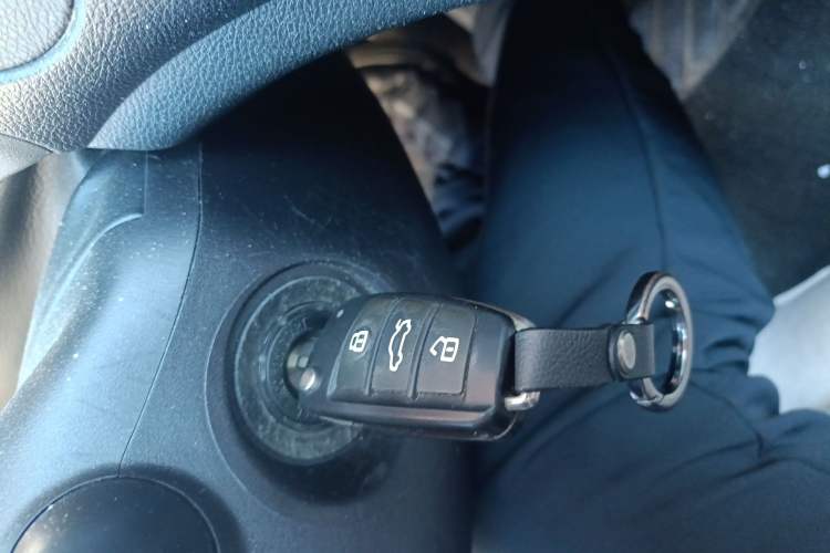 Used Chery Arrizo 5 2016 1.5L Manual Lingrui Edition