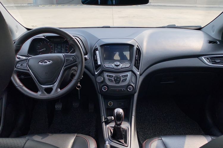 Used Chery Arrizo 5 2016 1.5L Manual Lingchao Edition Center Console