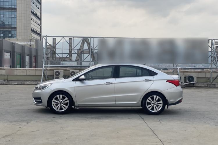 Used Chery Arrizo 5 2016 1.5L Manual Lingchao Edition Exterior 2