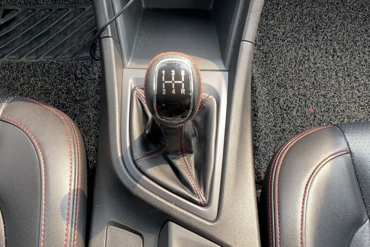 Used Chery Arrizo 5 2016 1.5L Manual Lingchao Edition Gear Lever
