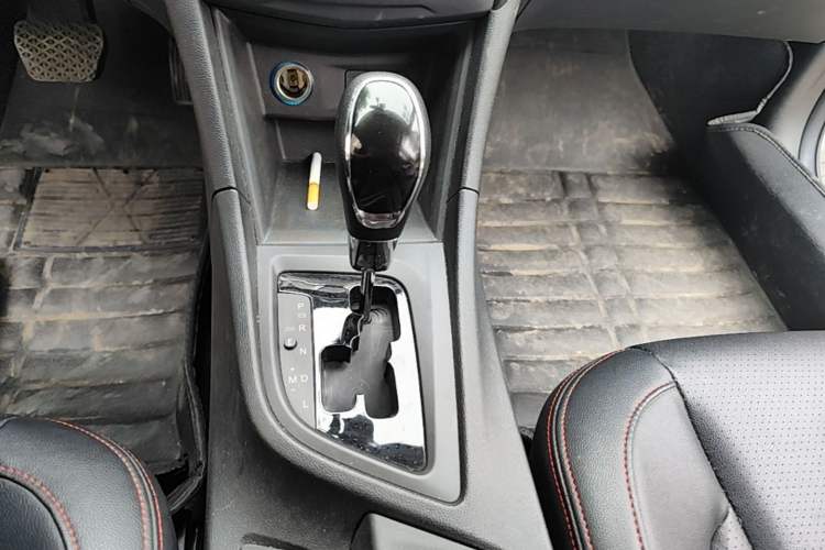 Used Chery Arrizo 5 2016 1.5L CVT Lingrui Edition Gear Lever