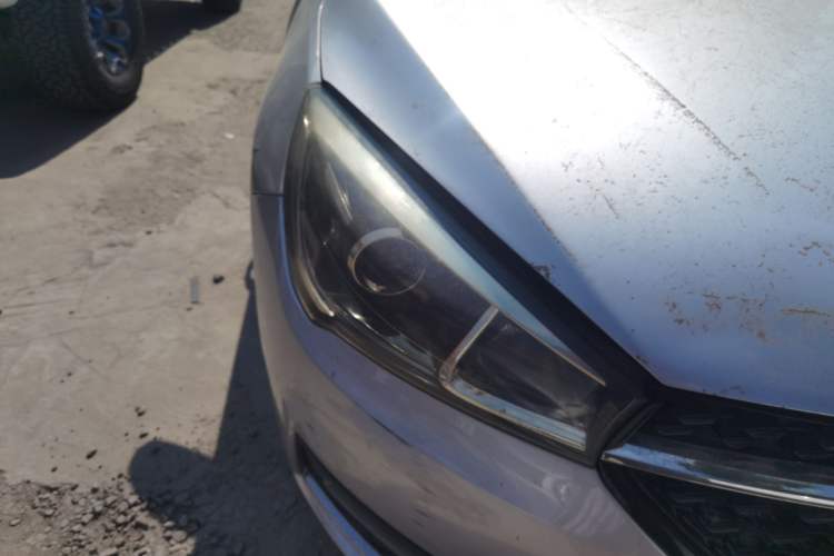 Used Chery Arrizo 5 2016 1.5L CVT Trendsetting Edition Right Front Headlight