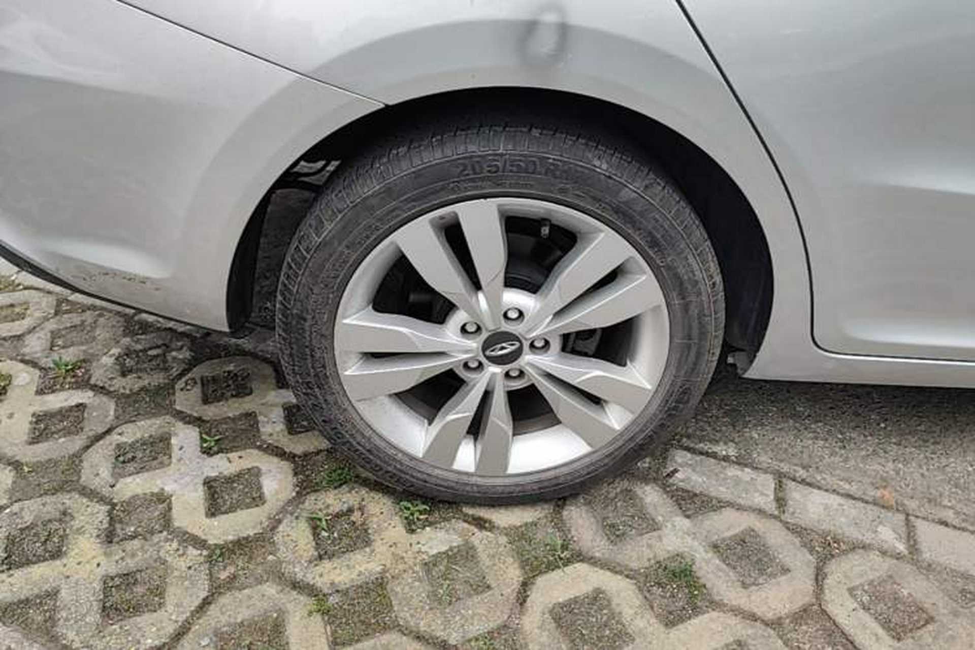 Used Chery Arrizo 5 2016 1.5L CVT Lingrui Edition Right Rear Wheel Hub