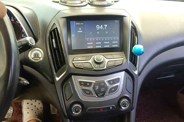 Used Chery Arrizo 5 2016 1.5L Manual Lingrui Edition Audio And AC Panel
