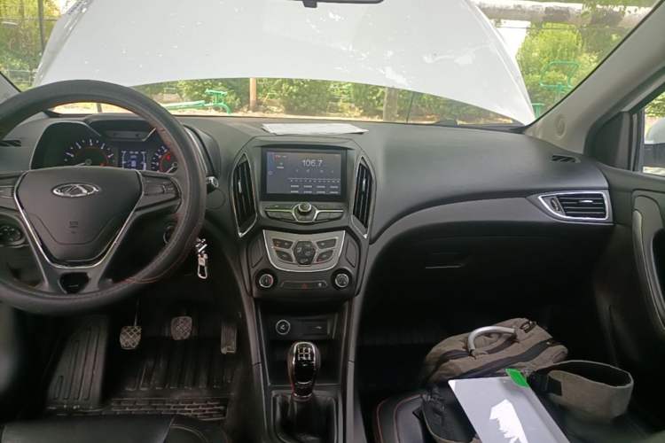 Used Chery Arrizo 5 2016 1.5L Manual Lingrui Edition Audio And AC Panel