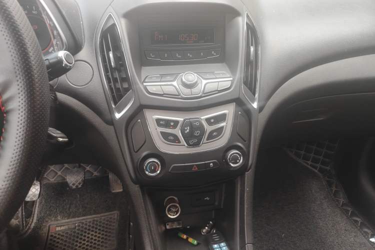 Used Chery Arrizo 5 2016 1.5L Manual Lingchao Edition Audio And AC Panel
